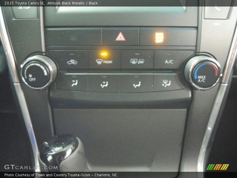 Attitude Black Metallic / Black 2015 Toyota Camry SE