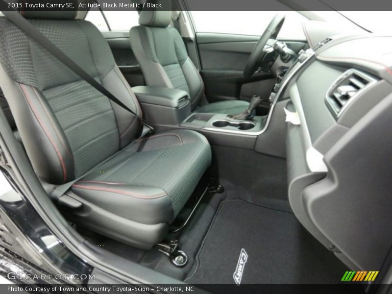 Attitude Black Metallic / Black 2015 Toyota Camry SE