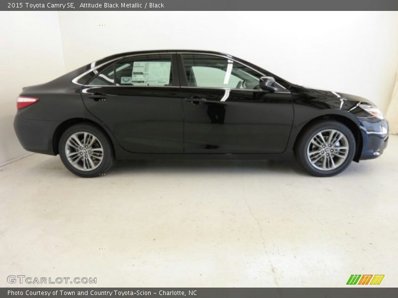 Attitude Black Metallic / Black 2015 Toyota Camry SE