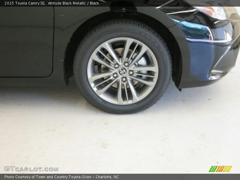 Attitude Black Metallic / Black 2015 Toyota Camry SE