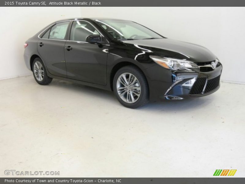 Attitude Black Metallic / Black 2015 Toyota Camry SE