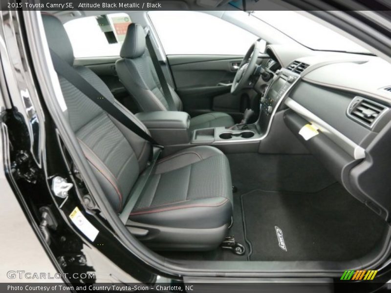 Attitude Black Metallic / Black 2015 Toyota Camry SE