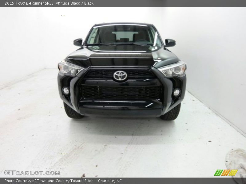 Attitude Black / Black 2015 Toyota 4Runner SR5