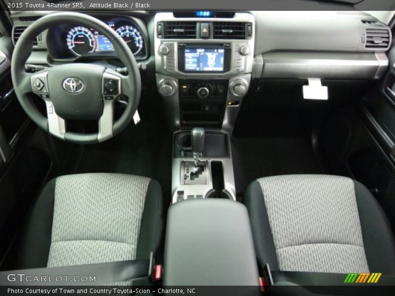 Attitude Black / Black 2015 Toyota 4Runner SR5