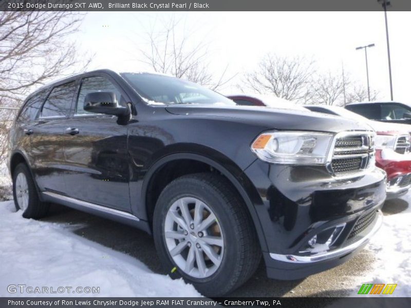 Brilliant Black Crystal Pearl / Black 2015 Dodge Durango SXT AWD