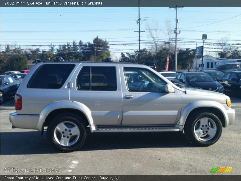Brilliant Silver Metallic / Graphite 2002 Infiniti QX4 4x4