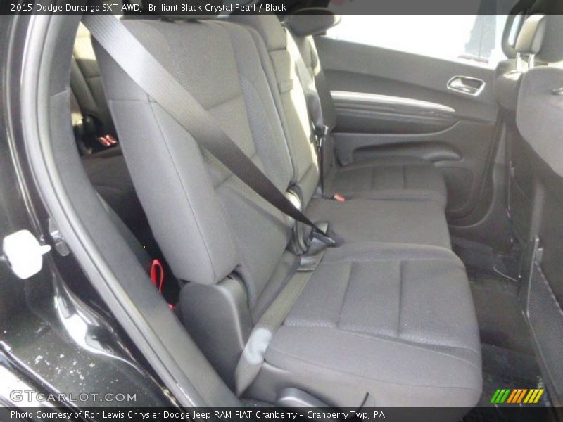 Brilliant Black Crystal Pearl / Black 2015 Dodge Durango SXT AWD