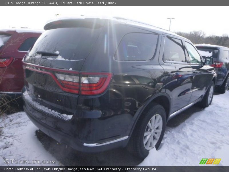 Brilliant Black Crystal Pearl / Black 2015 Dodge Durango SXT AWD