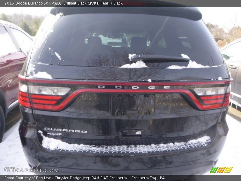 Brilliant Black Crystal Pearl / Black 2015 Dodge Durango SXT AWD