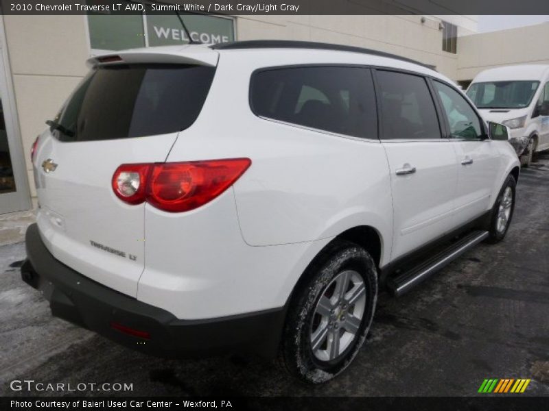 Summit White / Dark Gray/Light Gray 2010 Chevrolet Traverse LT AWD