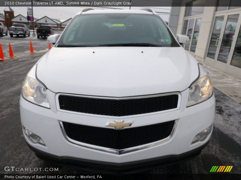 Summit White / Dark Gray/Light Gray 2010 Chevrolet Traverse LT AWD