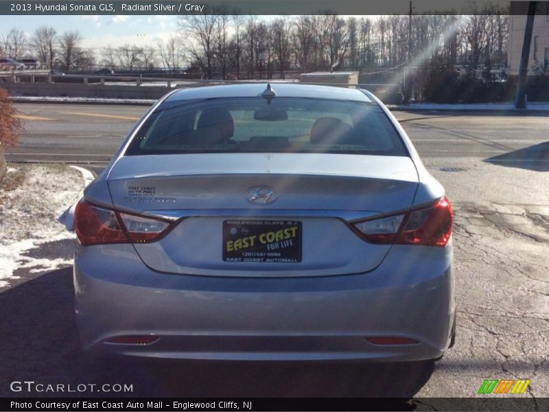 Radiant Silver / Gray 2013 Hyundai Sonata GLS