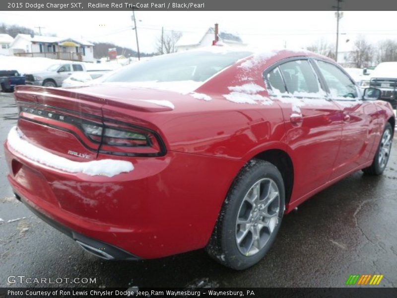 Redline Red Tri-Coat Pearl / Black/Pearl 2015 Dodge Charger SXT