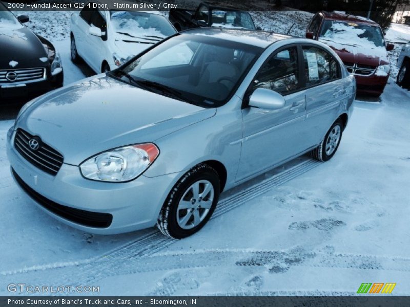 Platinum Silver / Gray 2009 Hyundai Accent GLS 4 Door