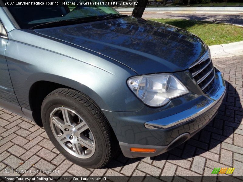Magnesium Green Pearl / Pastel Slate Gray 2007 Chrysler Pacifica Touring