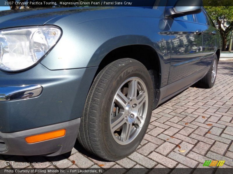 Magnesium Green Pearl / Pastel Slate Gray 2007 Chrysler Pacifica Touring