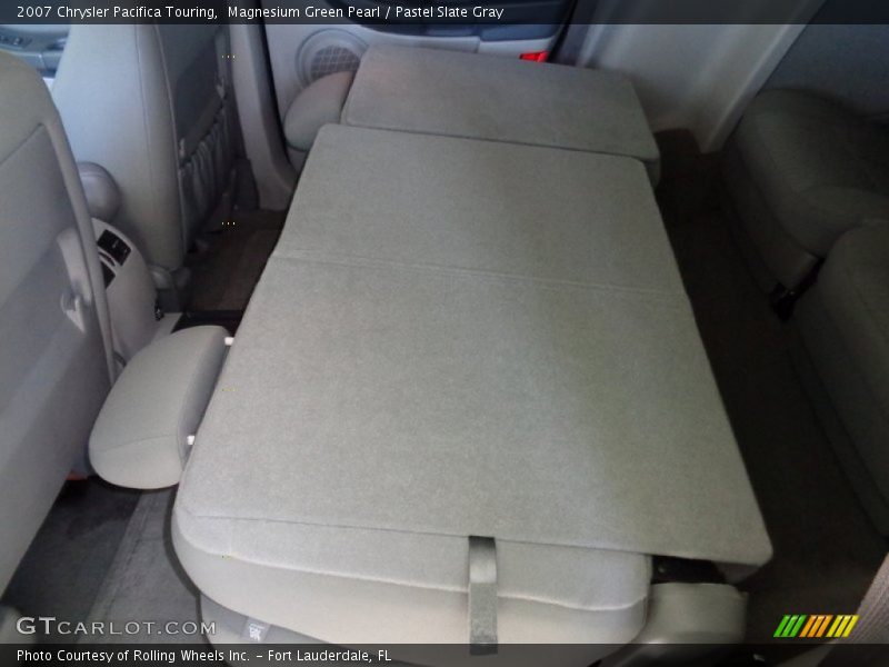 Magnesium Green Pearl / Pastel Slate Gray 2007 Chrysler Pacifica Touring