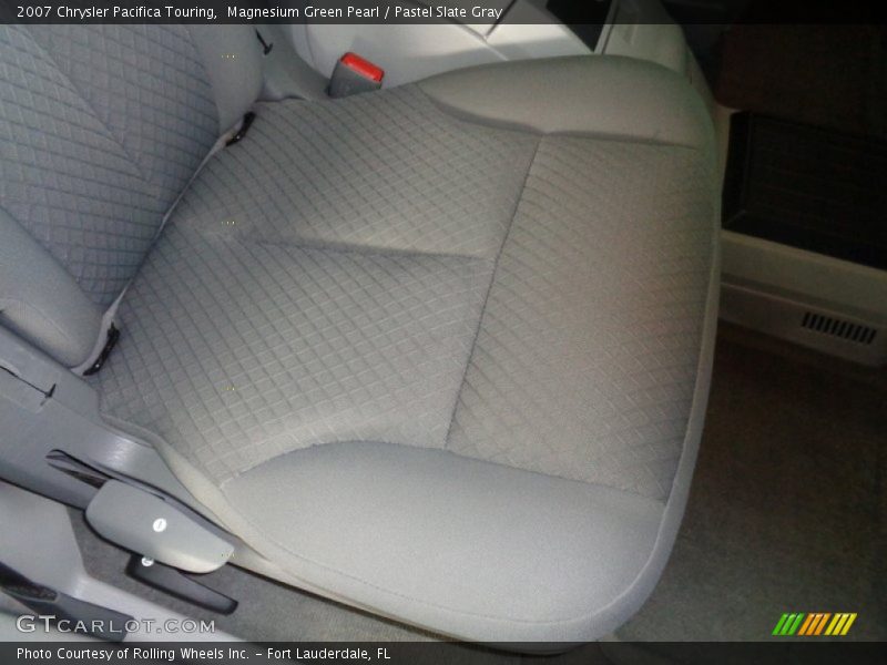 Magnesium Green Pearl / Pastel Slate Gray 2007 Chrysler Pacifica Touring