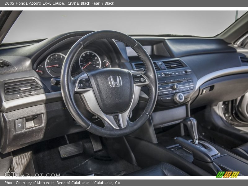 Dashboard of 2009 Accord EX-L Coupe