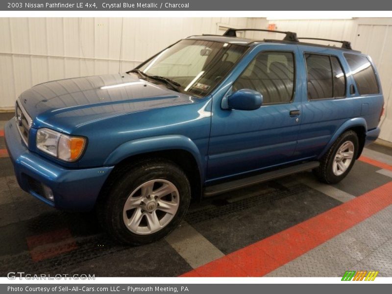 Crystal Blue Metallic / Charcoal 2003 Nissan Pathfinder LE 4x4