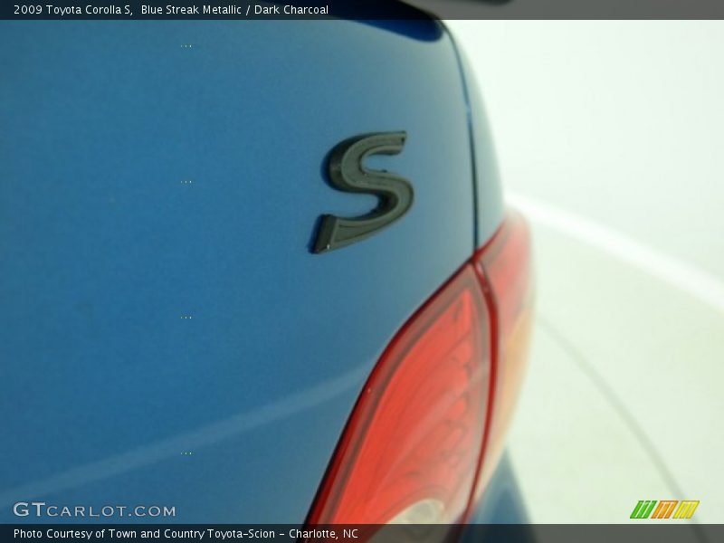 Blue Streak Metallic / Dark Charcoal 2009 Toyota Corolla S