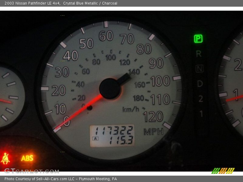 Crystal Blue Metallic / Charcoal 2003 Nissan Pathfinder LE 4x4