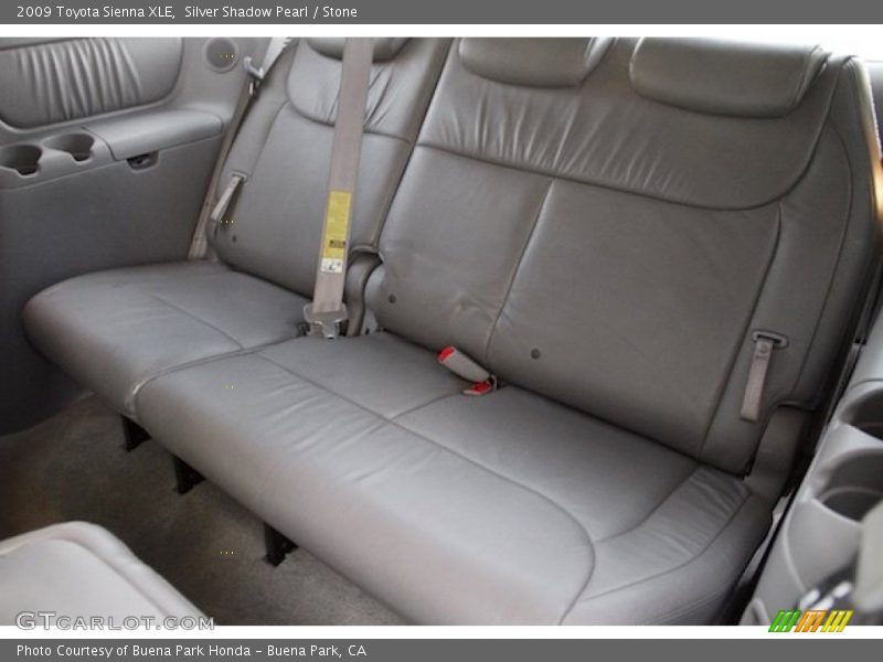 Silver Shadow Pearl / Stone 2009 Toyota Sienna XLE