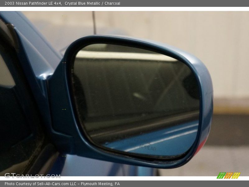 Crystal Blue Metallic / Charcoal 2003 Nissan Pathfinder LE 4x4