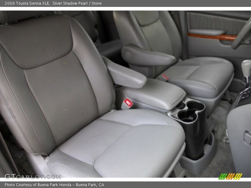 Silver Shadow Pearl / Stone 2009 Toyota Sienna XLE