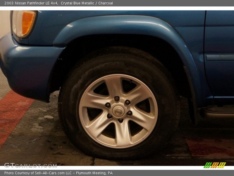 Crystal Blue Metallic / Charcoal 2003 Nissan Pathfinder LE 4x4