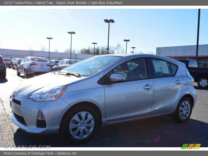Classic Silver Metallic / Light Blue Gray/Black 2013 Toyota Prius c Hybrid Two