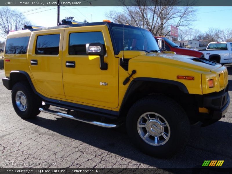 Yellow / Ebony Black 2005 Hummer H2 SUV