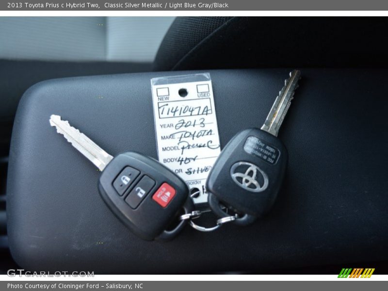 Classic Silver Metallic / Light Blue Gray/Black 2013 Toyota Prius c Hybrid Two