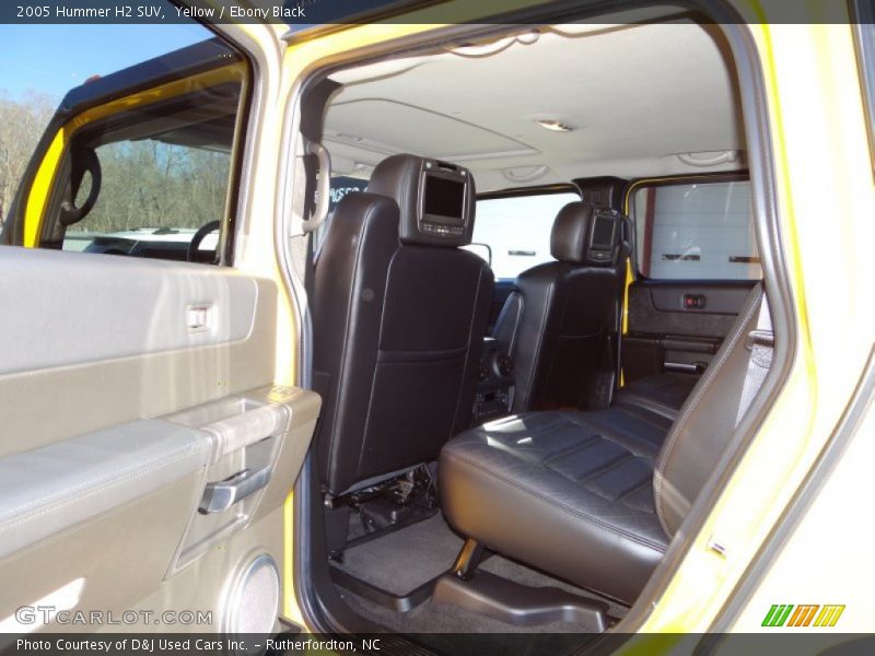 Yellow / Ebony Black 2005 Hummer H2 SUV