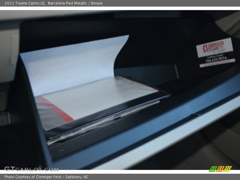 Barcelona Red Metallic / Bisque 2011 Toyota Camry LE