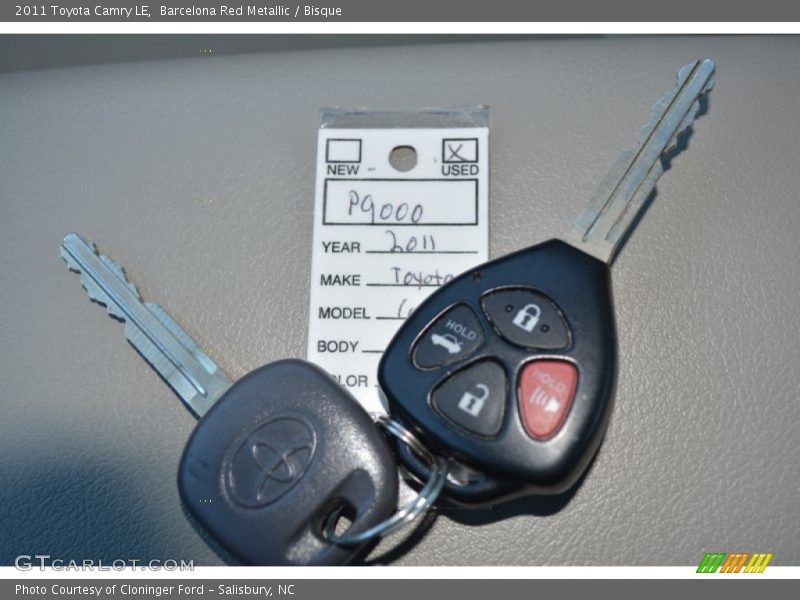 Barcelona Red Metallic / Bisque 2011 Toyota Camry LE