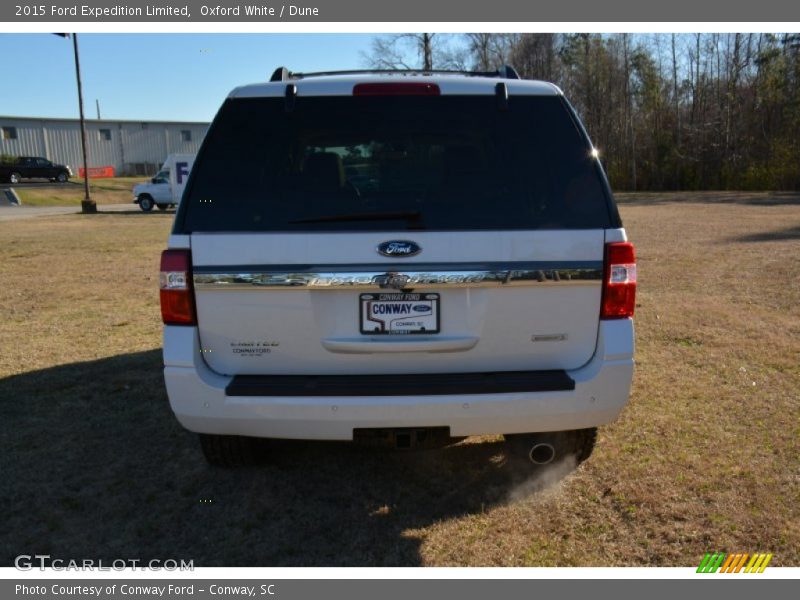 Oxford White / Dune 2015 Ford Expedition Limited