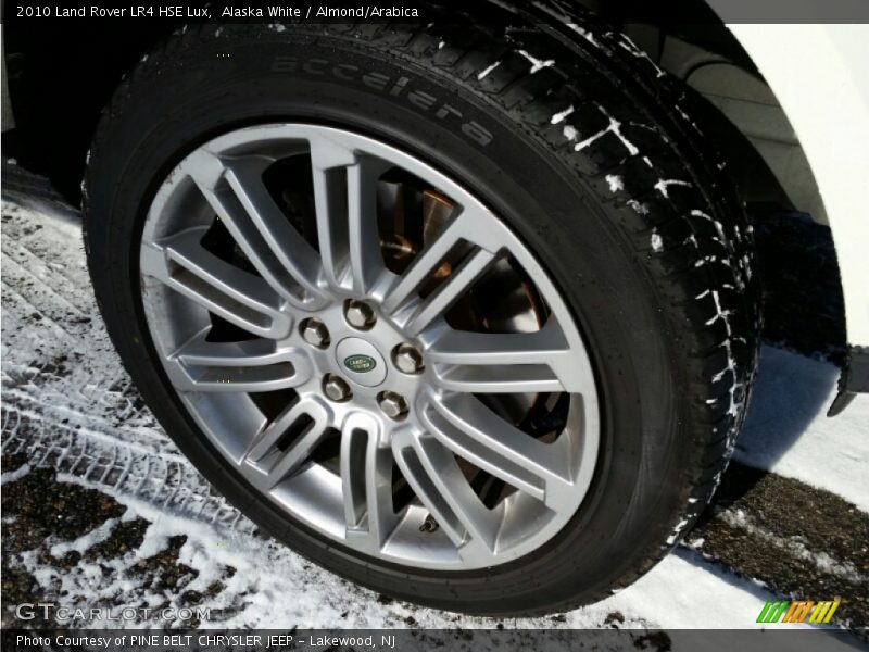 Alaska White / Almond/Arabica 2010 Land Rover LR4 HSE Lux