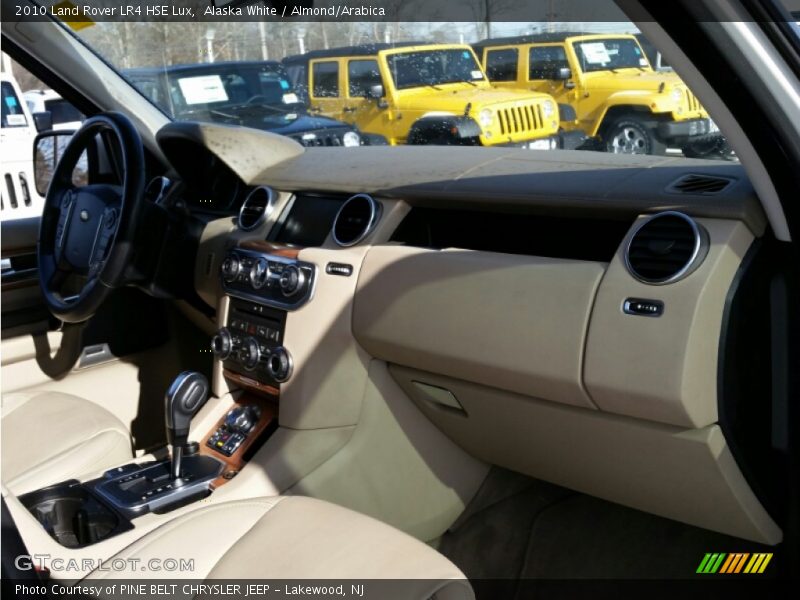 Alaska White / Almond/Arabica 2010 Land Rover LR4 HSE Lux