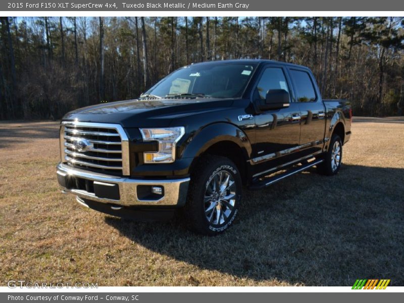 Tuxedo Black Metallic / Medium Earth Gray 2015 Ford F150 XLT SuperCrew 4x4