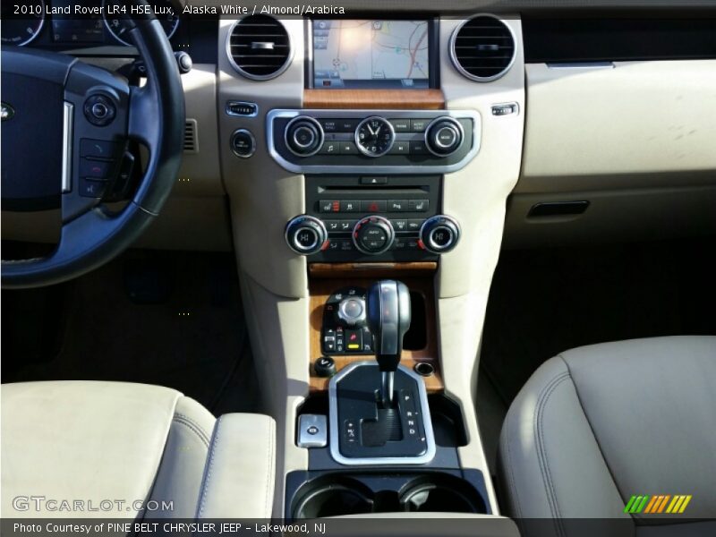 Alaska White / Almond/Arabica 2010 Land Rover LR4 HSE Lux