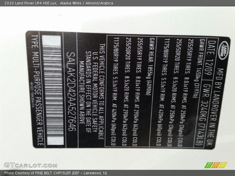 Alaska White / Almond/Arabica 2010 Land Rover LR4 HSE Lux