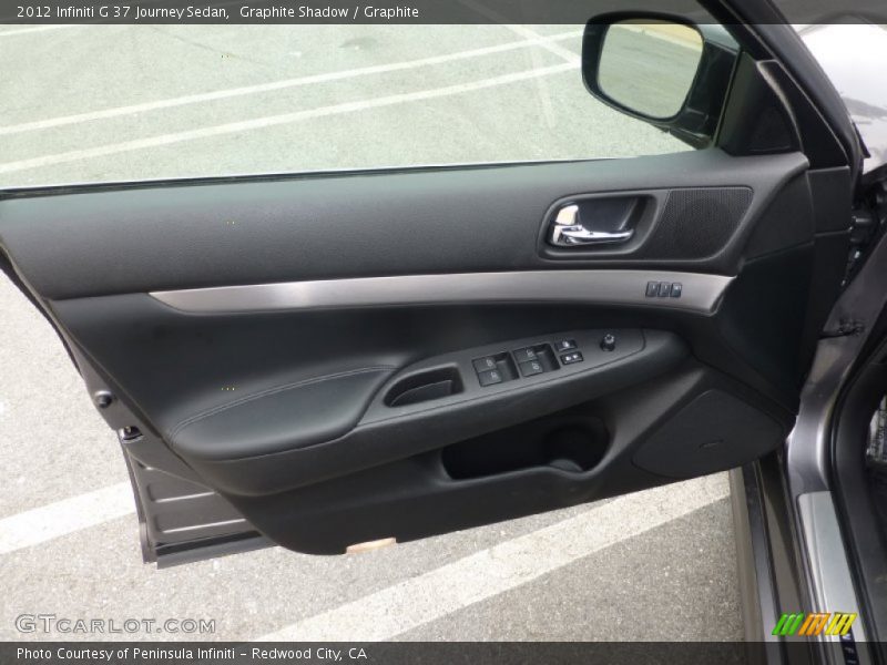 Door Panel of 2012 G 37 Journey Sedan