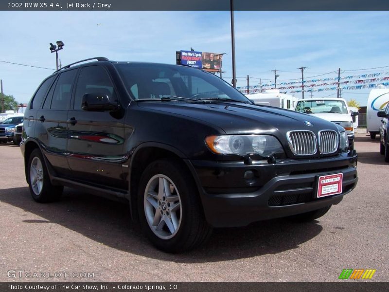 Jet Black / Grey 2002 BMW X5 4.4i