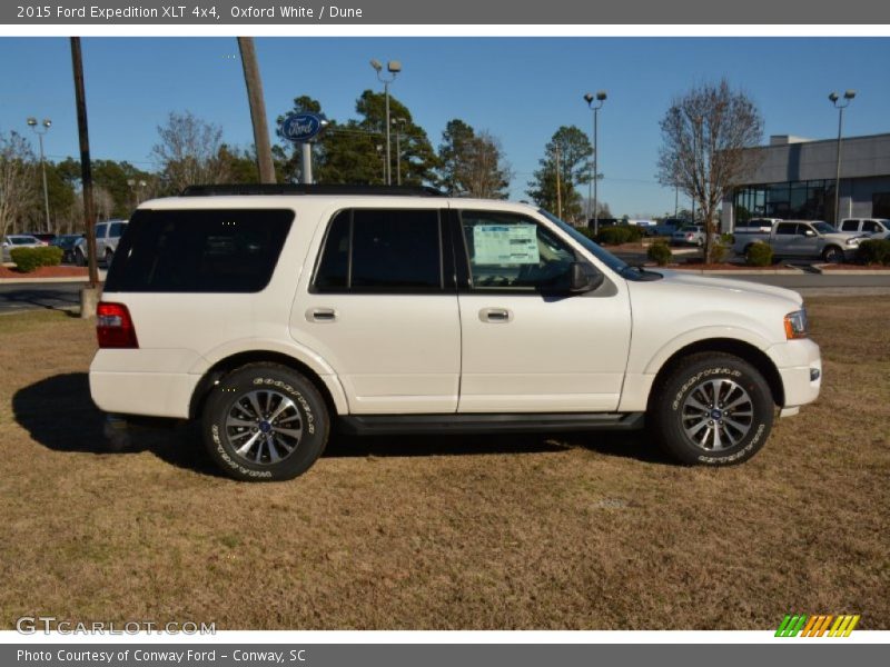 Oxford White / Dune 2015 Ford Expedition XLT 4x4