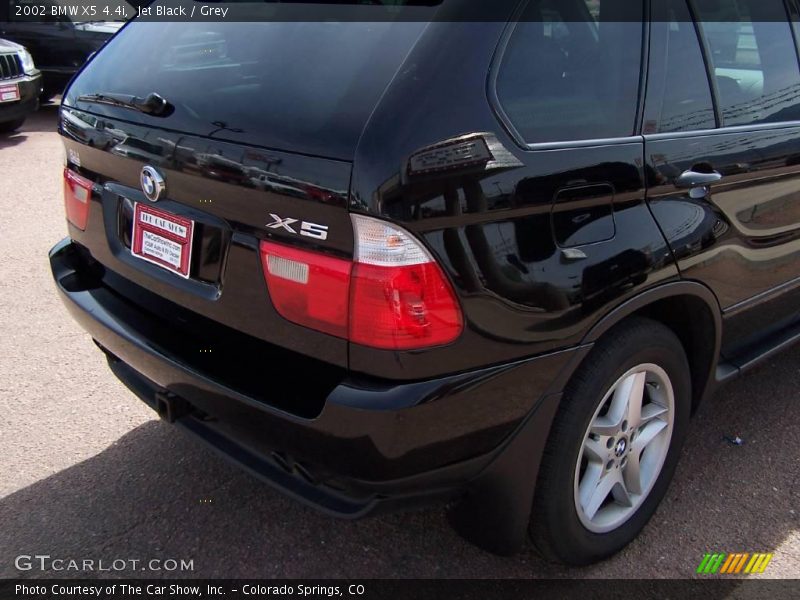 Jet Black / Grey 2002 BMW X5 4.4i
