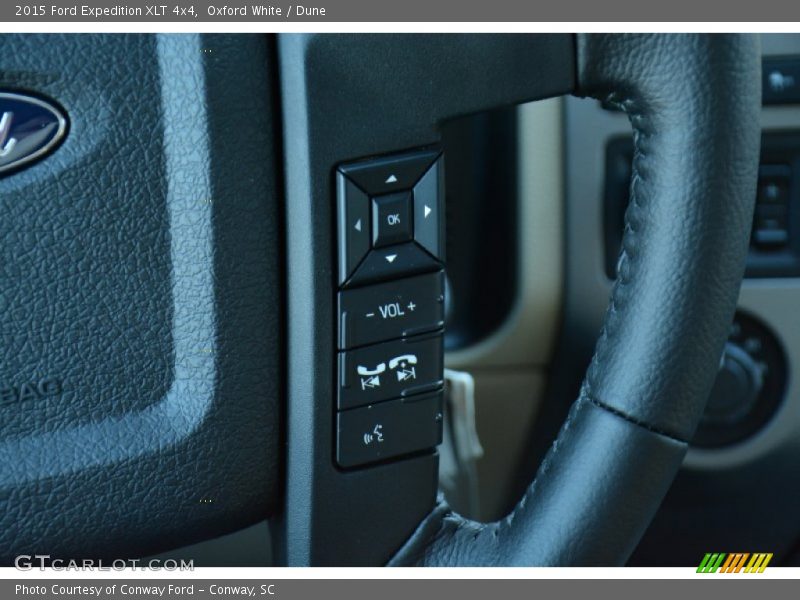 Oxford White / Dune 2015 Ford Expedition XLT 4x4