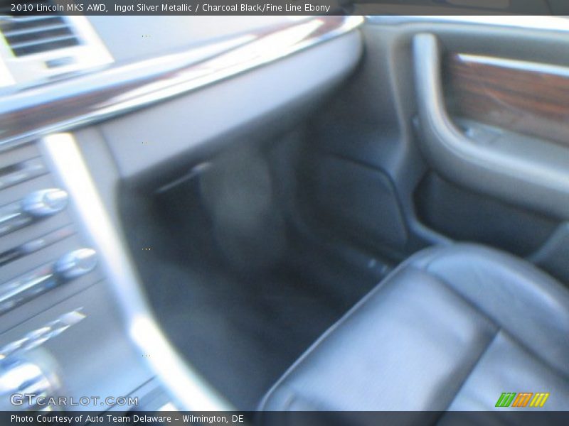 Ingot Silver Metallic / Charcoal Black/Fine Line Ebony 2010 Lincoln MKS AWD