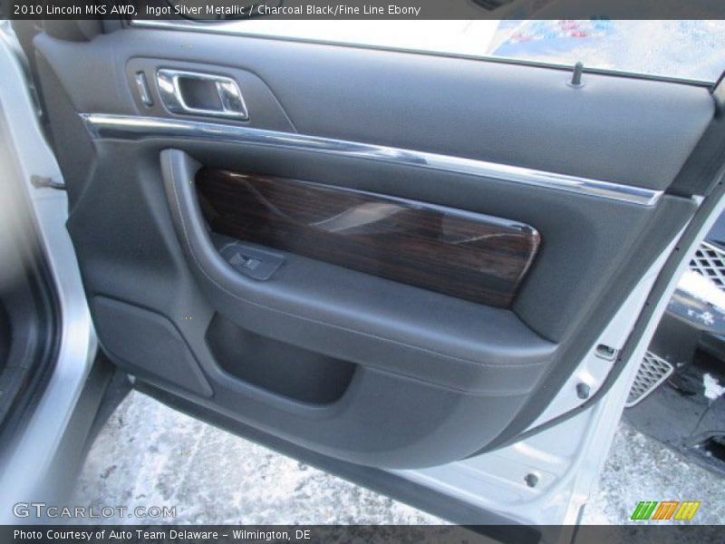 Ingot Silver Metallic / Charcoal Black/Fine Line Ebony 2010 Lincoln MKS AWD
