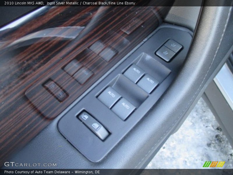 Ingot Silver Metallic / Charcoal Black/Fine Line Ebony 2010 Lincoln MKS AWD